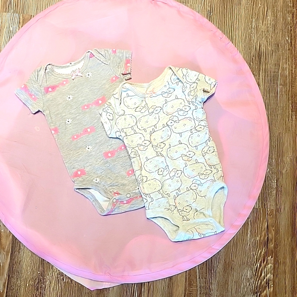 Baby clothes